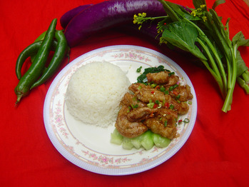 茄子青菜排骨饭